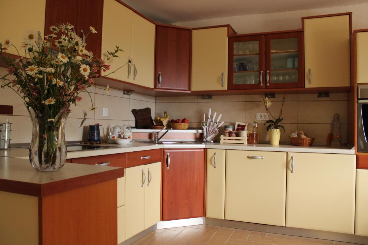 Apartma Brest Gornji Grad Exterior foto